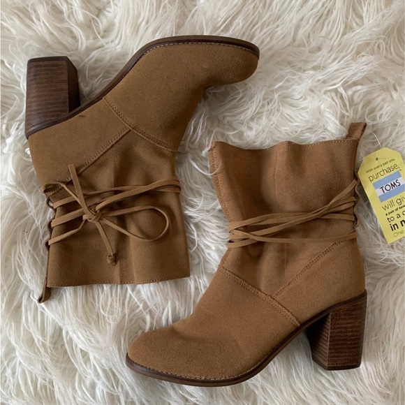 Toms leather boots - Picture 1 of 10